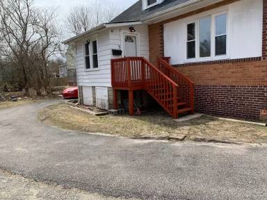Main picture of 40 Pennington Ave