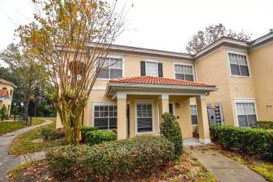 Main picture of 325 Arbor Lakes Cir