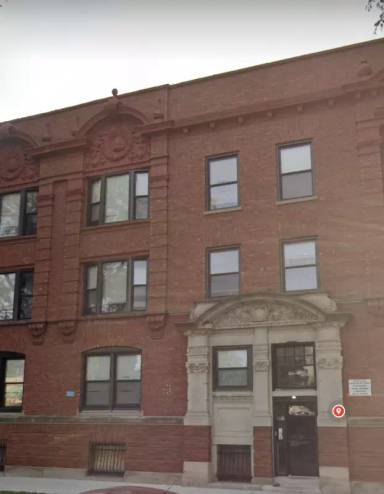 Main picture of 4752 S Michigan Ave