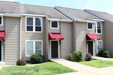 Main picture of Foxhill Townhomes