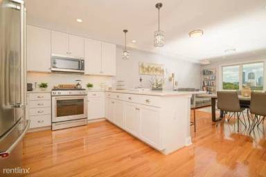 Main picture of 15 Guild St