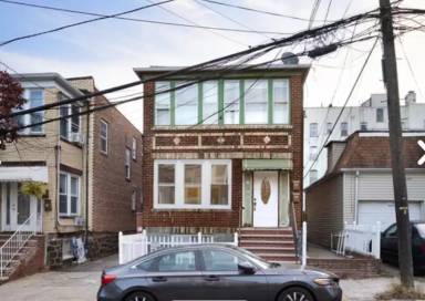 Main picture of 1011 74th St