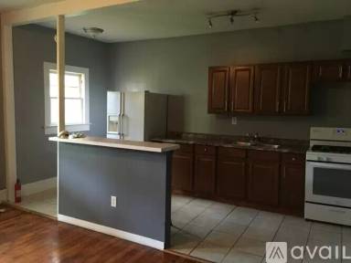 Main picture of 623 S Palmetto Ave