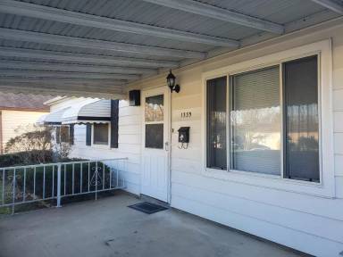 Main picture of 1339 Woodnell Ave