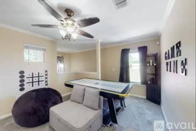 Main picture of 6738 Walnut Valley Dr