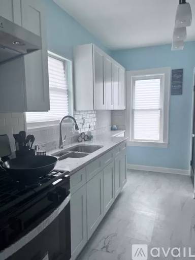 Main picture of 3556 Madison St