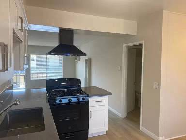 Main picture of 361 Milford St