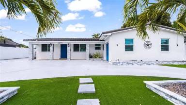 Main picture of 6290 W 16th Ave