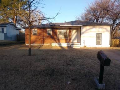 Main picture of 2408 NW 5th Pl