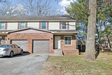 Main picture of 1421 Huntington Dr