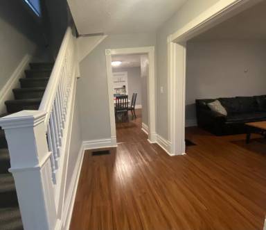 Main picture of 375 Water St