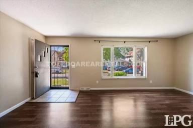 Main picture of 4124 Thornton Ave