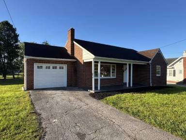 Main picture of 456 W Market St