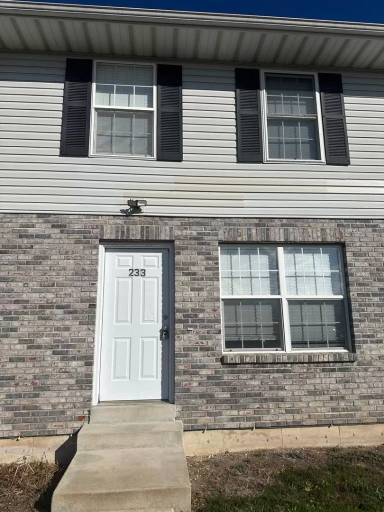 Main picture of 235 Truman Ct