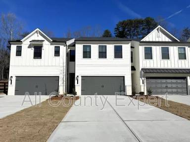 Main picture of 7289 Mulberry Trace Ln