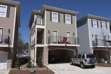 Main picture of 103 Chisholm Trl