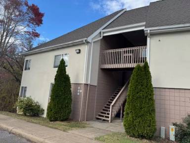 Main picture of 550 Borden Rd