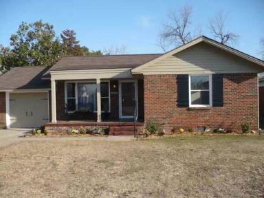 Main picture of 2745 Lancaster Ln
