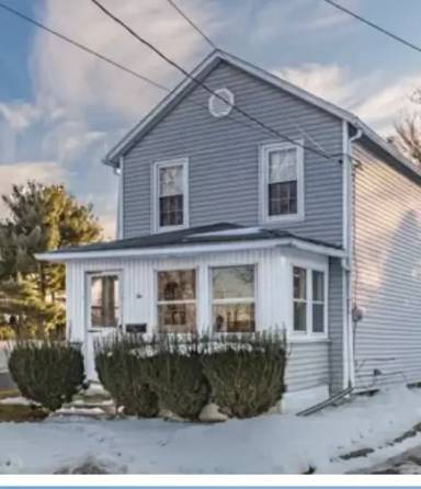 Main picture of 2 Hazle St