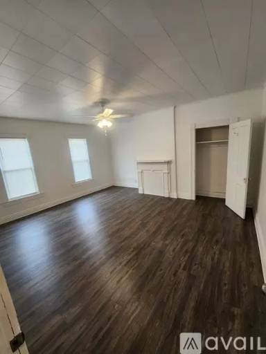 Main picture of 243 W Brady St