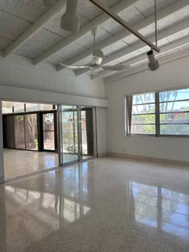 Main picture of 7512 W Lake Dr