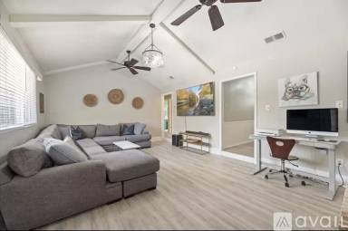 Main picture of 2021 Mountainview Dr