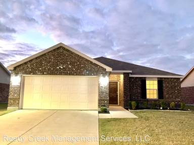 Main picture of 1621 Waggoner Dr