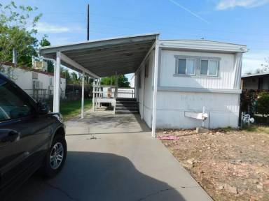 Main picture of 2858 Hall Ave