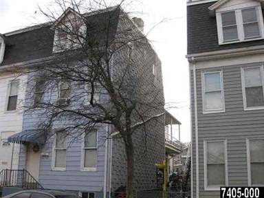 Main picture of 502 Smith St