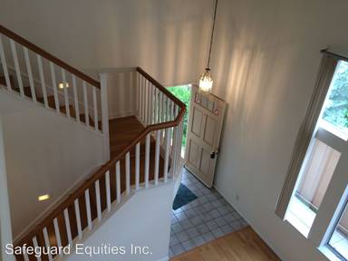 Main picture of 917 W Sago Palm St