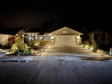 Main picture of 3358 Lake Circle Dr