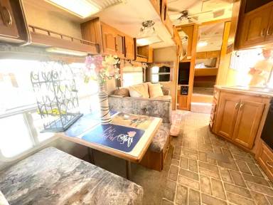 Main picture of 464 Ellis St