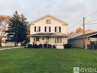 Main picture of 4655 Mahoning Ave NW