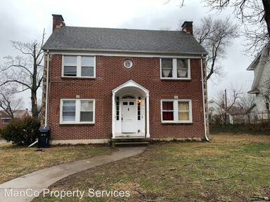 Main picture of 302 Fountain Ave