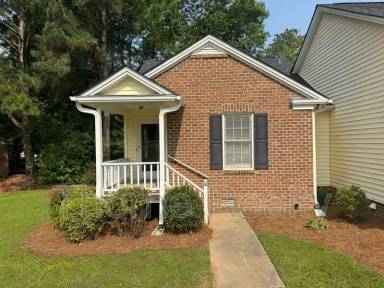 Main picture of 2502 Saint Christopher Cir SW