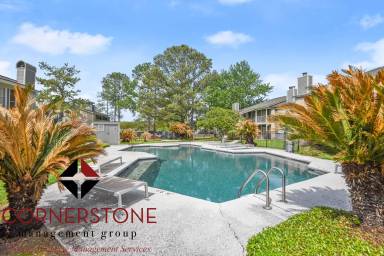 Main picture of 5137 Nicholson Dr
