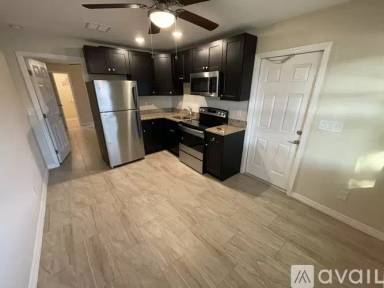 Main picture of 303 Benita St