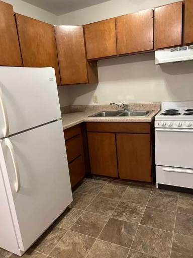 Main picture of 1712 Continental Dr