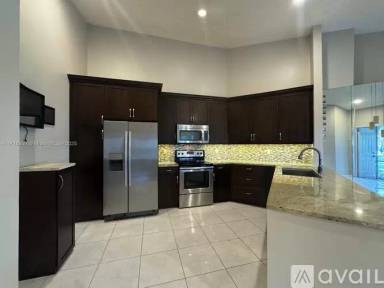 Main picture of 9238 Vineland Ct