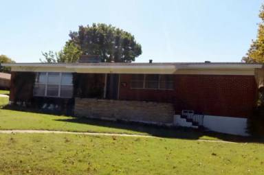 Main picture of 512 Highlands Dr
