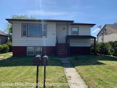Main picture of 823 Haines Ave