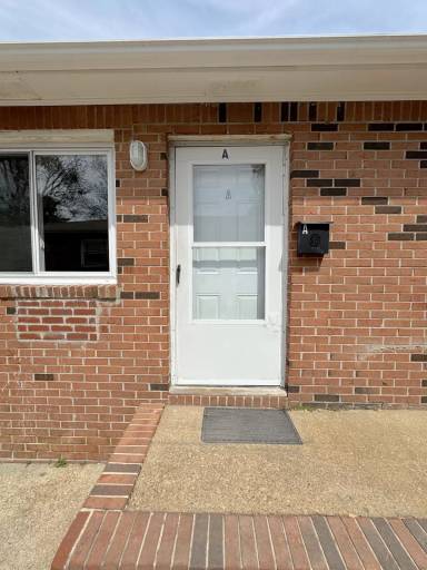 Main picture of 3872 Wake Cir