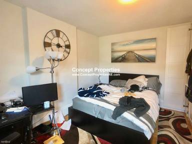 Main picture of 48 Warwick St