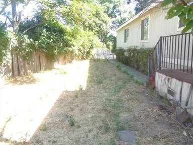 Main picture of 5520 Cottonwood Ave