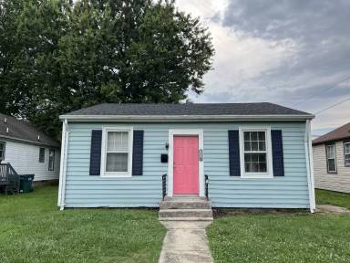 Main picture of 5316 Bloomingdale Ave