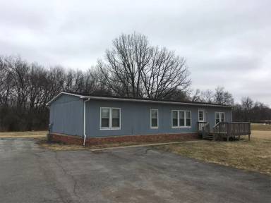 Main picture of 415 N Main St