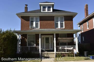 Main picture of 1573 W Poplar Ter