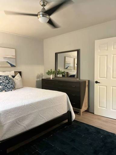 Main picture of Churton Place Apartments