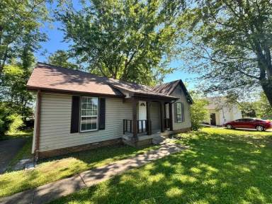 Main picture of 148 Cunningham Pl