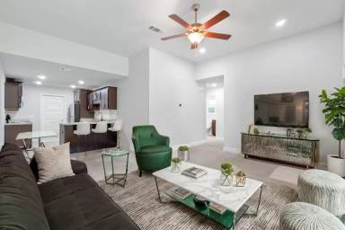 Main picture of 8079 Ira Dr